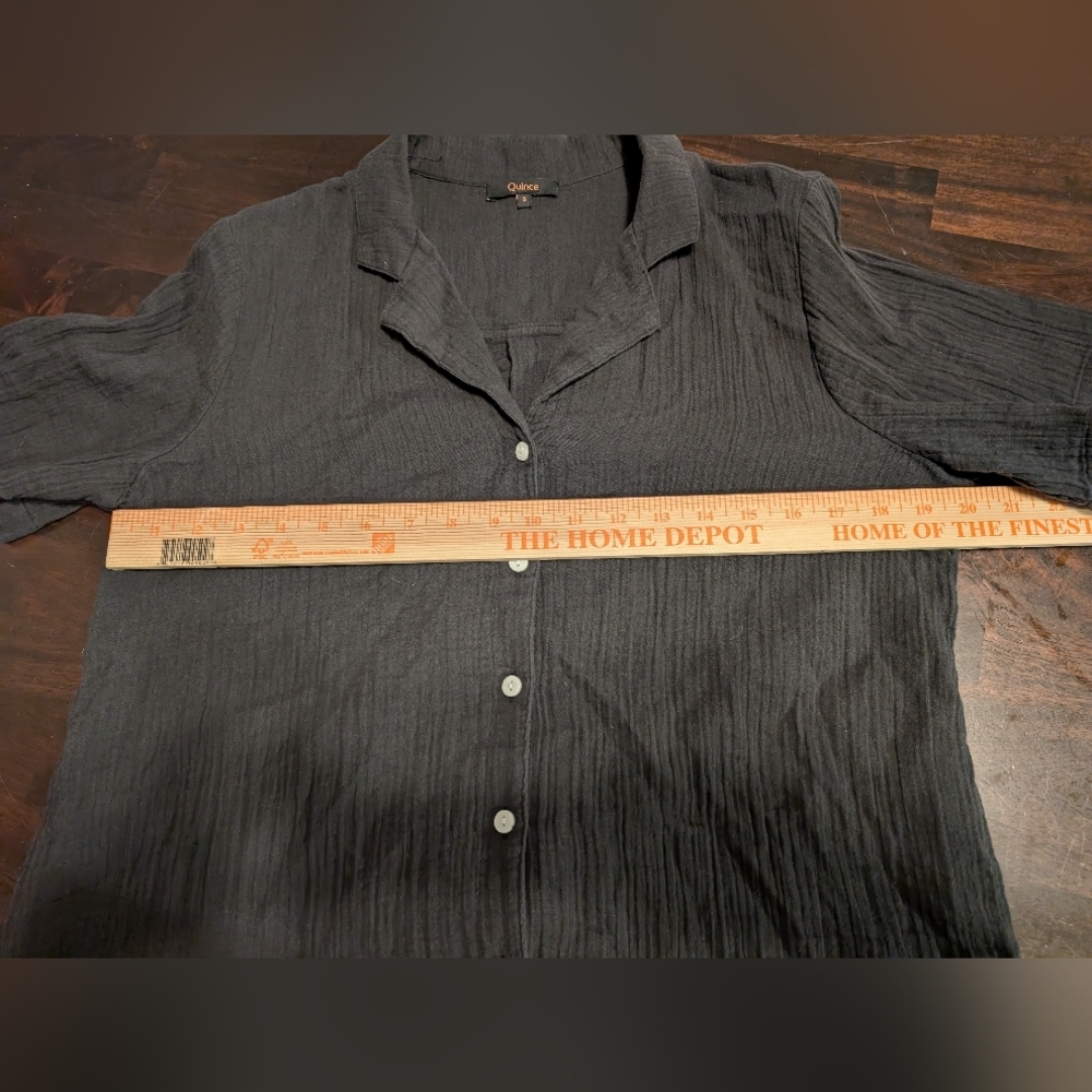 Quince 100% Organic Cotton Gauze Short Sleeve Shirt, Women's Small, Black - Picture 4 of 6